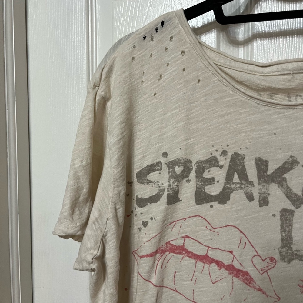 MAGNOLIA PEARL T-Shirt “Speak Only Love” Distressed Boyfriend OS - Picture 7 of 10